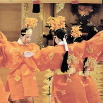 感謝の舞、みこが奉納　岩沼・竹駒神社で大嘗祭奉祝祭