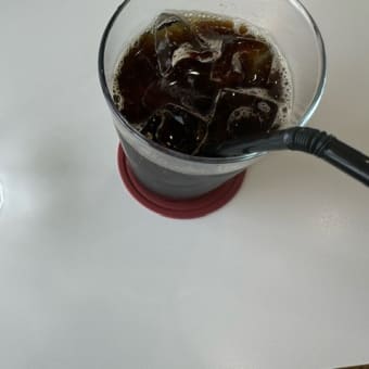 ケーキ屋さんでアイスコーヒーを飲みました　2024年7月3日