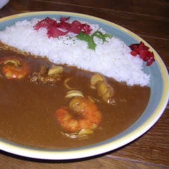 カレーハウス・パウパウのシーフードカレー