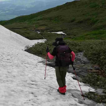 鳥海山は象潟口コースで御浜までで断念