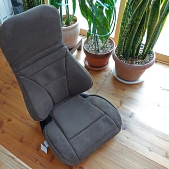 座椅子の購入