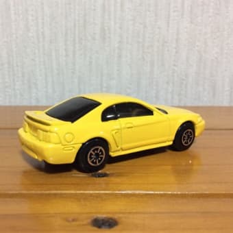 1/64　1999  Mustang　[Maisto  ]