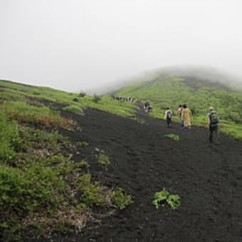 富士山五合目トレッキング