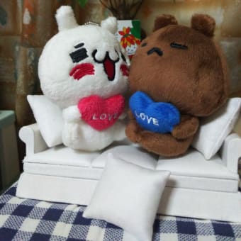 昨日、にゃんくまが座る