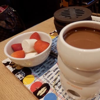 噂のマックスブレナーチョコレートバーへ行ってみた。