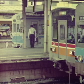 中野駅にて
