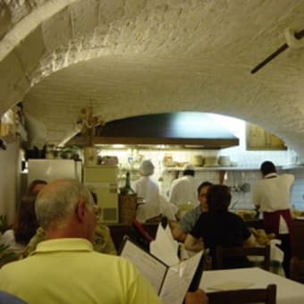 アルベロベッロの可愛いレストラン《アルベロベッロ in イタリア》