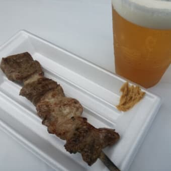 豚串と生ビール