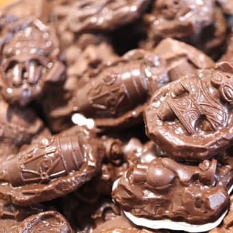 手作りチョコを楽しも♪リアル土器・土偶が作れるシリコン製チョコレート型♡A