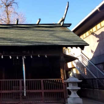 草加駅付近の神社