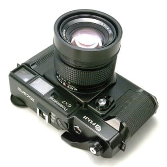 デジタルカメラ全盛時に存在感を高める現行・フィルムカメラ４製品