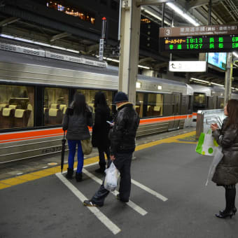 JR東海道本線「ホームライナー浜松3号」(4383M)