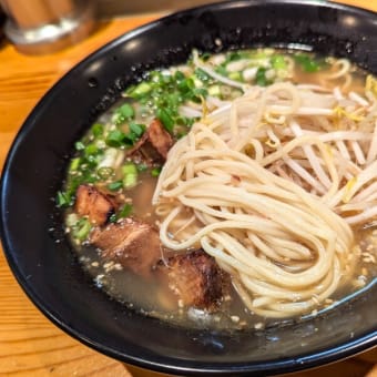 らーめん食堂 元斗好軒＠鹿児島　日中双方の山椒がピリリと効いた「山椒らーめん」は他では味わえない鹿児島の味！！