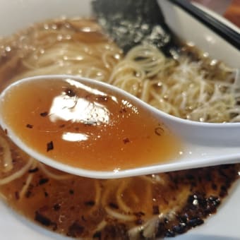 戸塚・カミカゼ で 焦がし葱醤油ラーメン