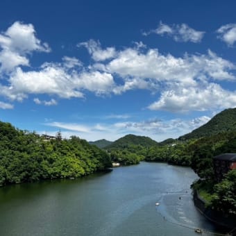 藤野町十五名山　金剛山　緑のラブレター　芸術の道