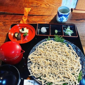 奥能登の山中にある蕎麦屋　夢一輪館