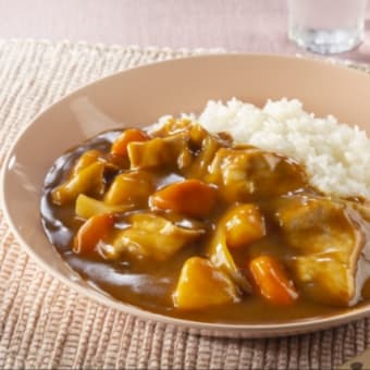 カレーを食べると幸せを感じる