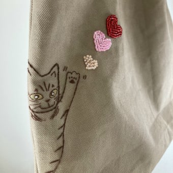 猫刺繍帆布のトート