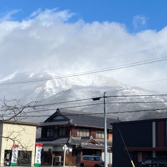 本日は絵の投稿はお休みさせて頂きます