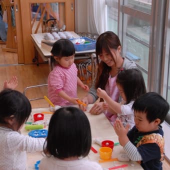 【神奈川県 横浜市鶴見区(尻手駅)】小規模でこじんまりとした幼稚園での正規 幼稚園教諭の求人です