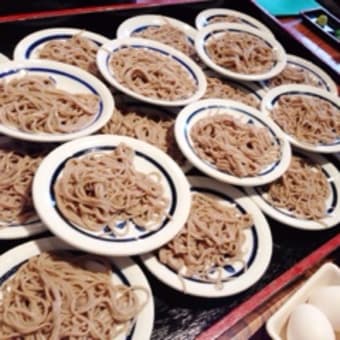 カニを食べに出石へ