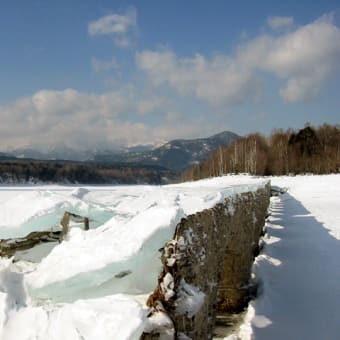 冬と言えば・・・・・・幻の橋　旧国鉄士幌線【タウシュベツ橋梁】