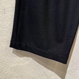 年末年始に履きたい暖かキレイめパンツ‼︎
