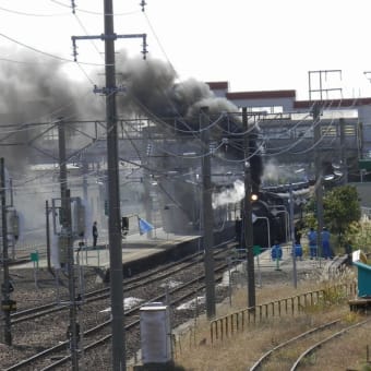 家の前を走るＳＬあきた路号・・ただし去年の話