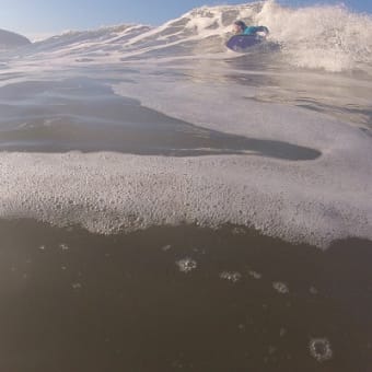 いわゆるオンショア波ね🌊
