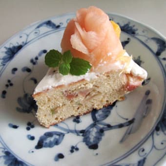 りんごたっぷりヨーグルトクリームケーキ