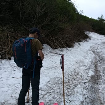 赤岳で雪渓滑り　令和7年6月21日（土）