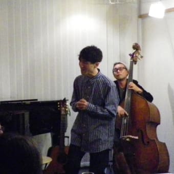 jazz live たまりＢＡＲ（終了しました）