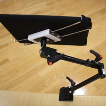 タブレットPCホルダー　スパット