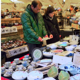 画像一覧 有田焼 伊万里焼 百貨店での産地直送陶器市