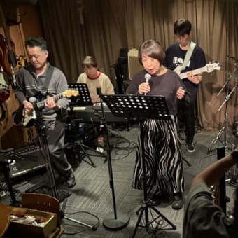 錦糸町『Pappy’s』で『歌謡曲＆フュージョンセッション』