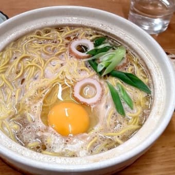 鍋焼きラーメン