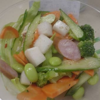 今月のちょっと変わった飯　＠Vie de France　スープストック東京　吉牛