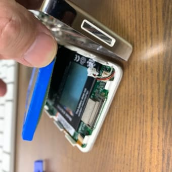 第４世代iPod のバッテリーを取り替えました、これってタイムマシン？