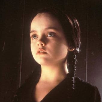 待合室の少女