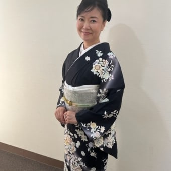 新郎新婦の母は黒留袖がおススメです - 時空を超える和装便り 新郎新婦の母は黒留袖がおススメです - 時空を超える和装便り
