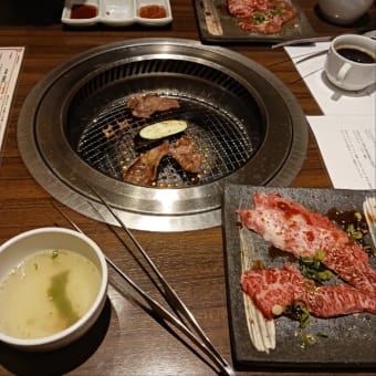 会社の看板を背負って働いている。