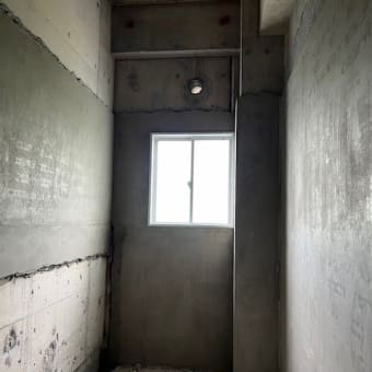 中学校のトイレの改修工事・・・千葉市