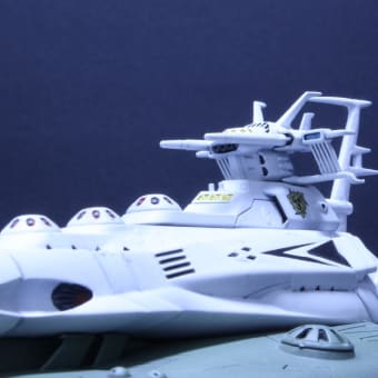 1/1000 帝星ガトランティス軍ククルカン級襲撃型駆逐艦(零くんさん試作モデル)