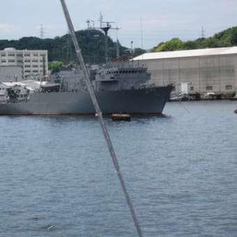 横須賀軍港めぐり