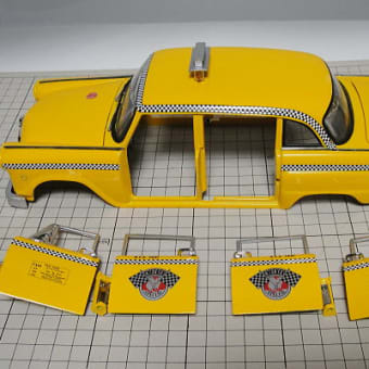 タクシードライバー　トラヴィスの1/18チェッカーキャブ　1/18 TAXI DRIVER Travis’s NY checker Cab