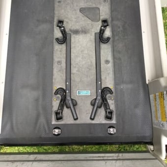 ゆうゆう号の後部マットを張り替えました。