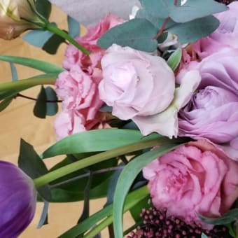 お花をたくさん頂きました。有難うございます。【福岡市の社交ダンス教室　ダンススクールライジングスター】