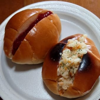 今日の朝ごパン