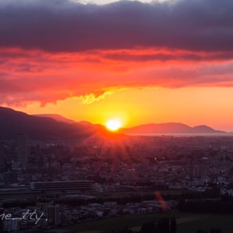 今日の札幌の夕焼け（14）金色の街並み