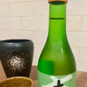 日本酒と猫と今月のコメント